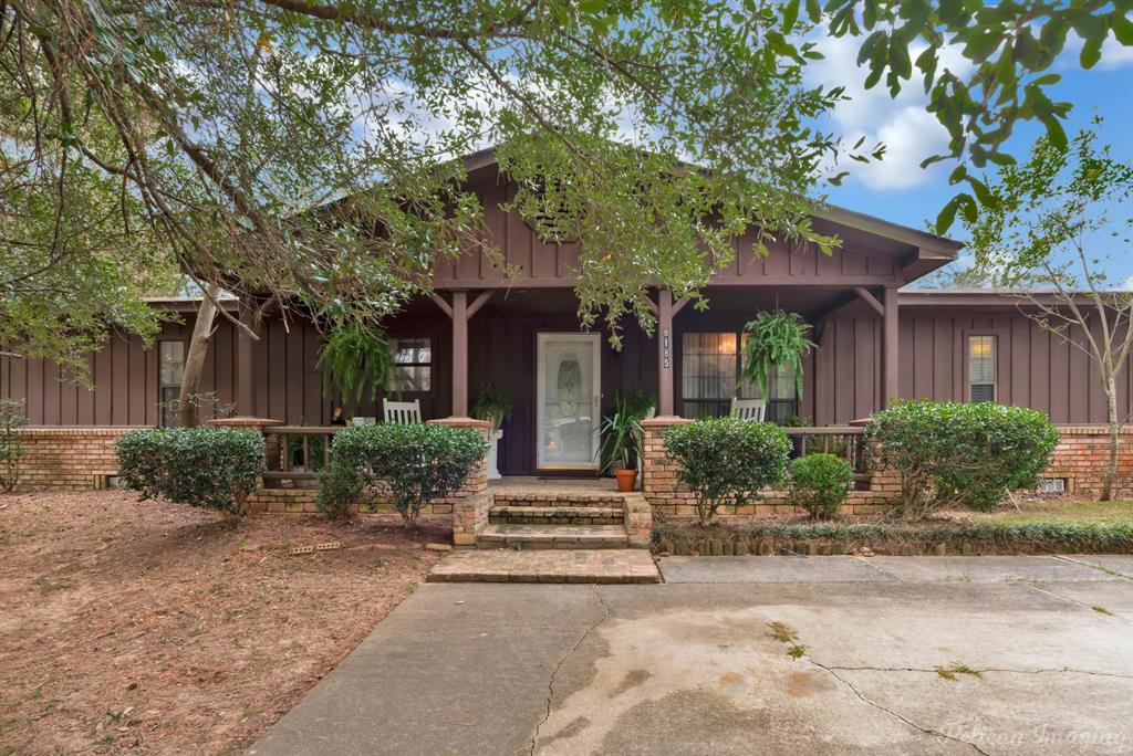 8185 Fleetwood Drive — photo