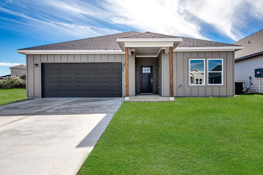 209 Lead Creek Drive — photo
