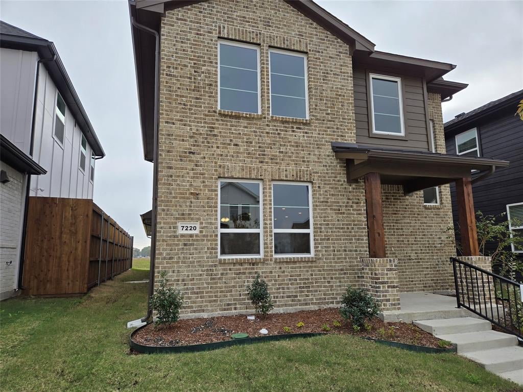 7220 Bayhill Lane — photo