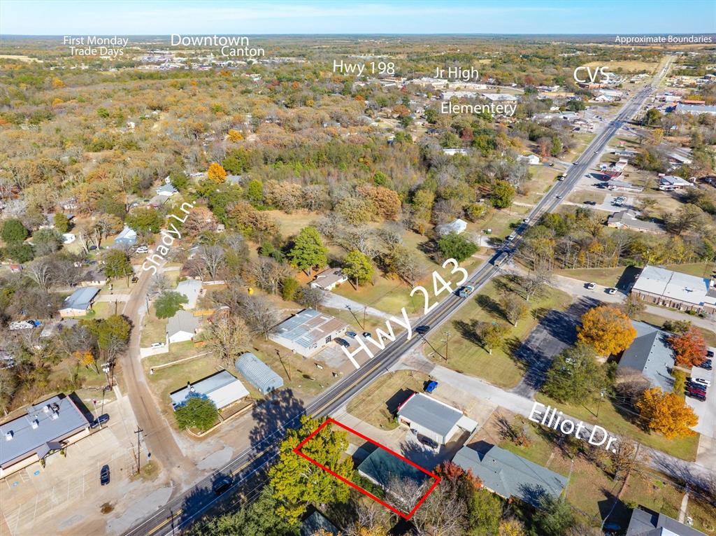 573 W State Hwy 243 — photo