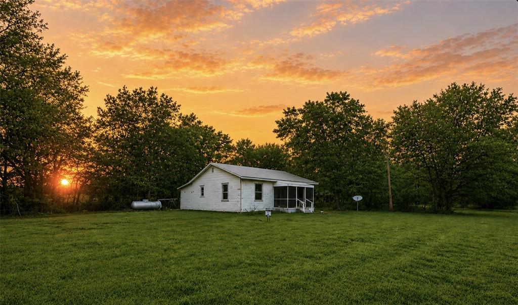 6049 Farm Road 3236 — photo