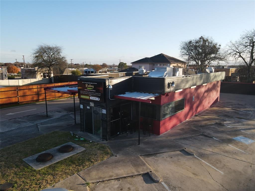 122 S Hampton Road — photo