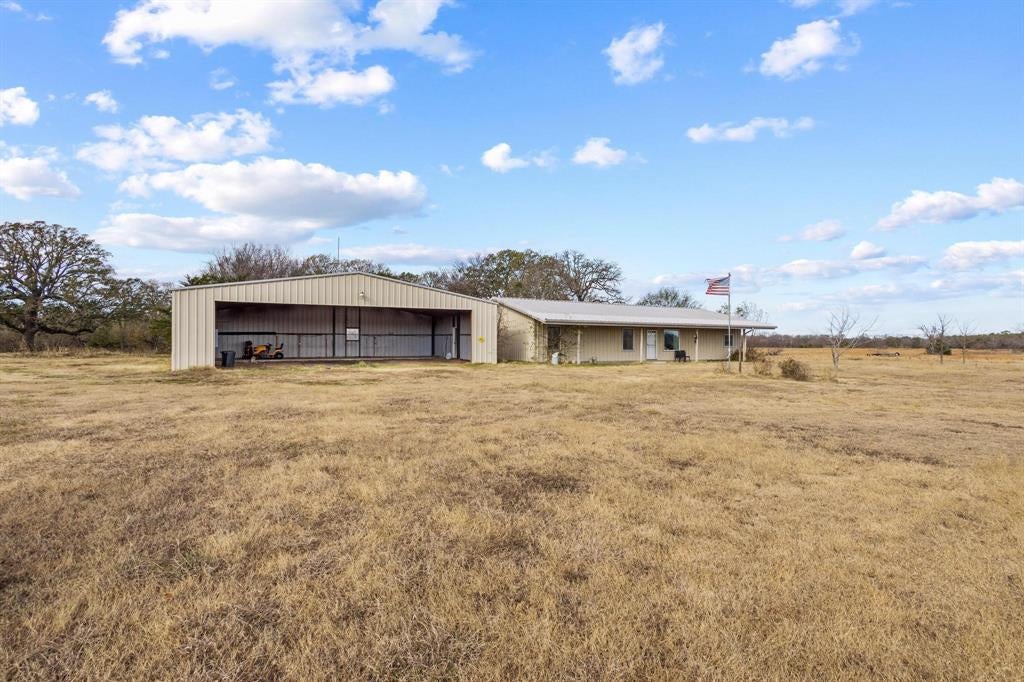 1841 County Road 36080 — photo
