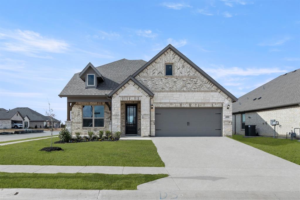 1101 Worthington Drive — photo