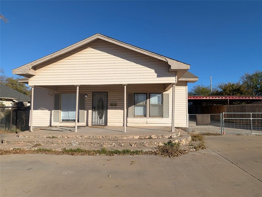 849 a Grape Street — photo