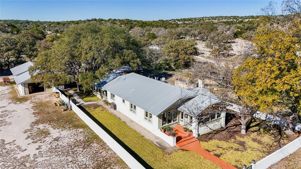 Home in Del Rio, TX 78840 — photo 2