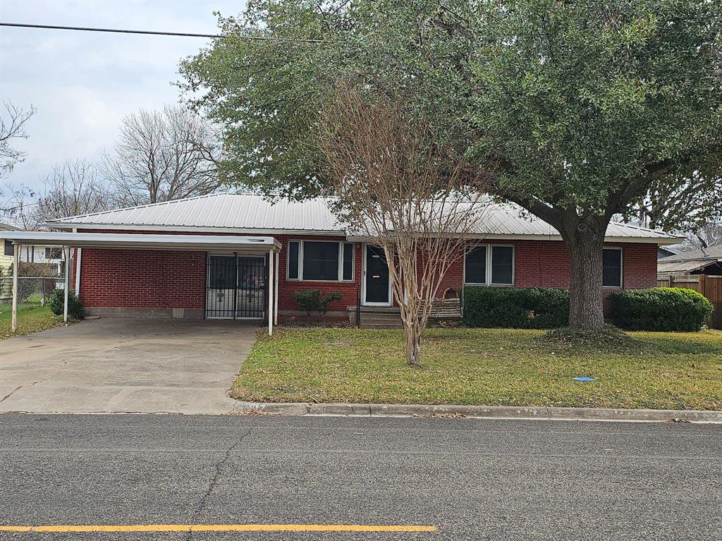 817 N Lacy Drive — photo