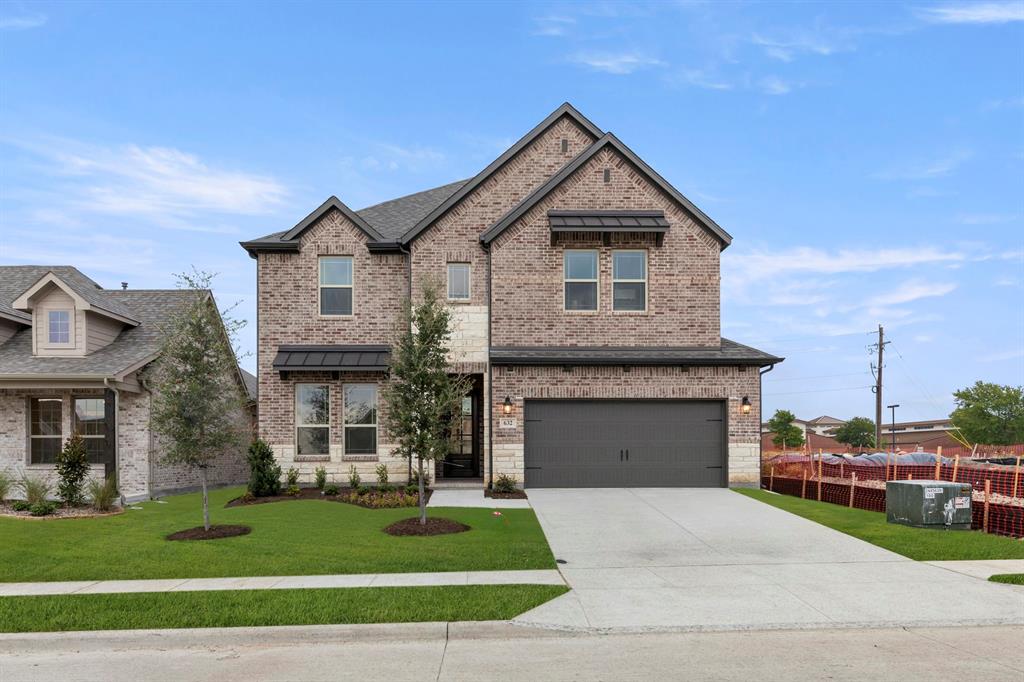 632 Brazos Drive — photo