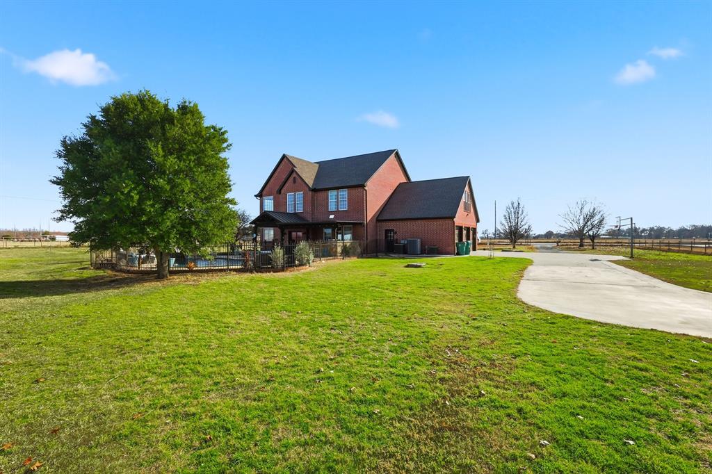 102 Van Meter Drive — photo