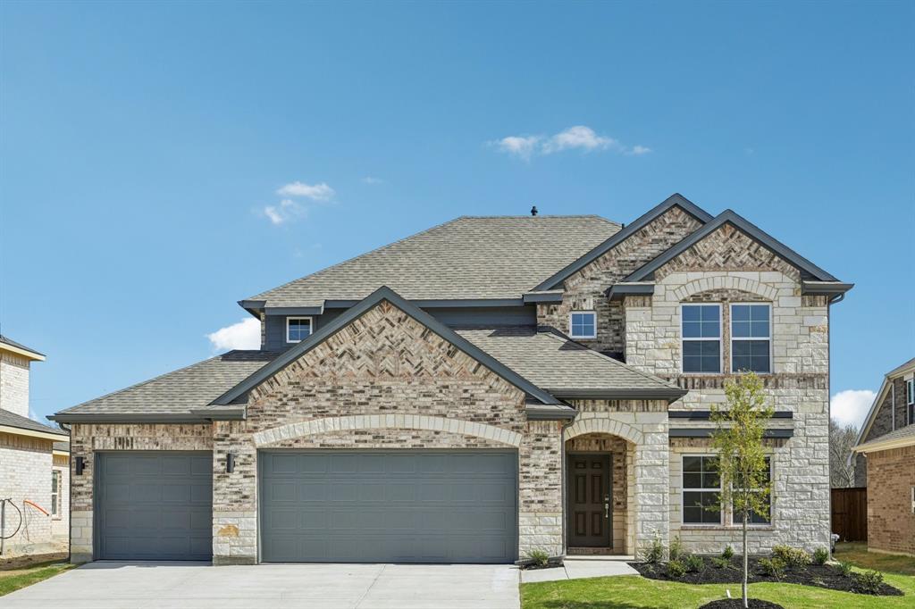 733 Vineyard Way — photo