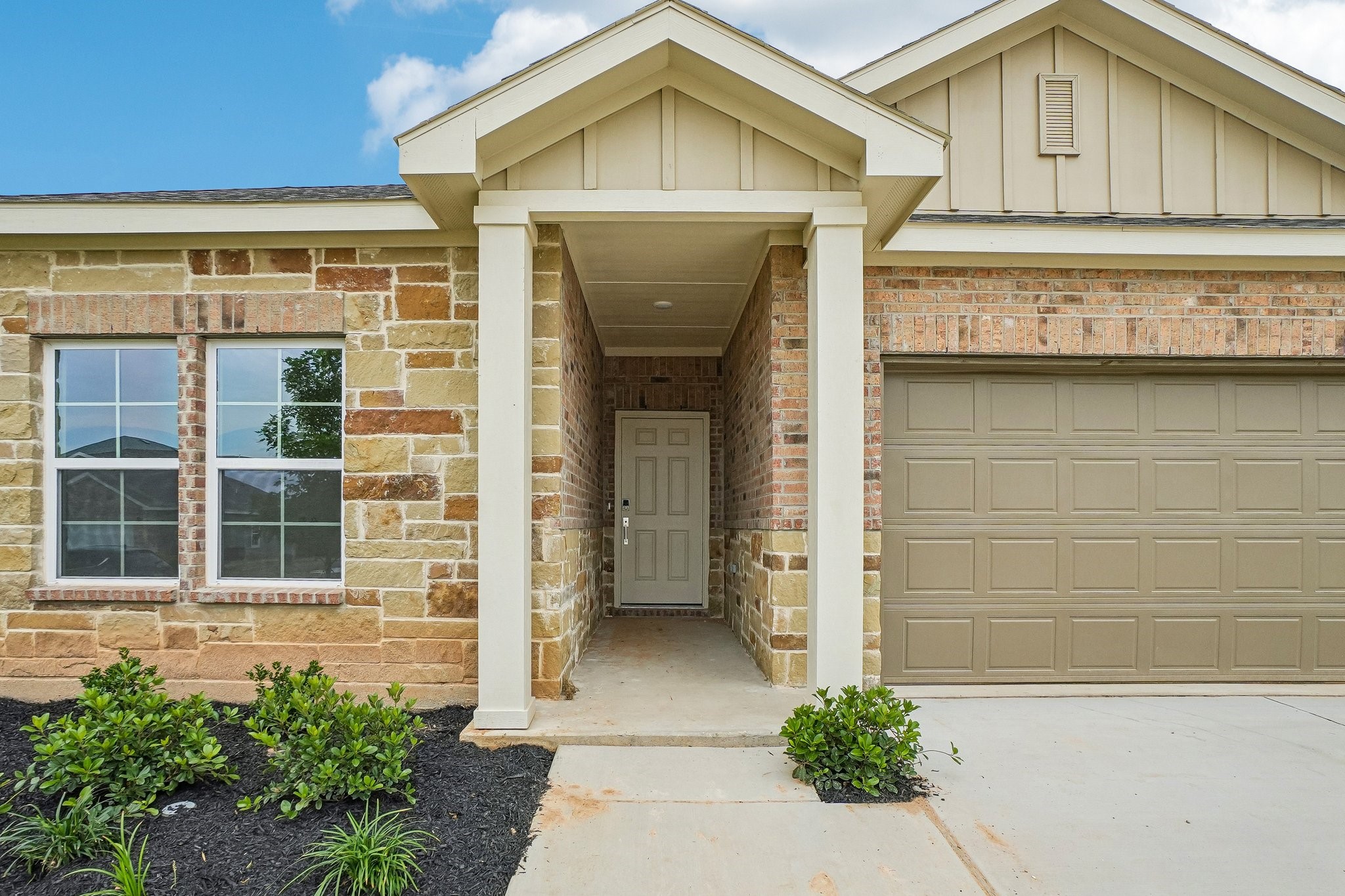 369 Declan Street, Springtown, TX 76082 — photo 3