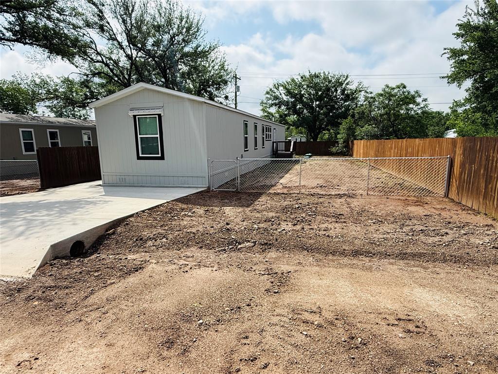 3005 Elmwood Drive — photo