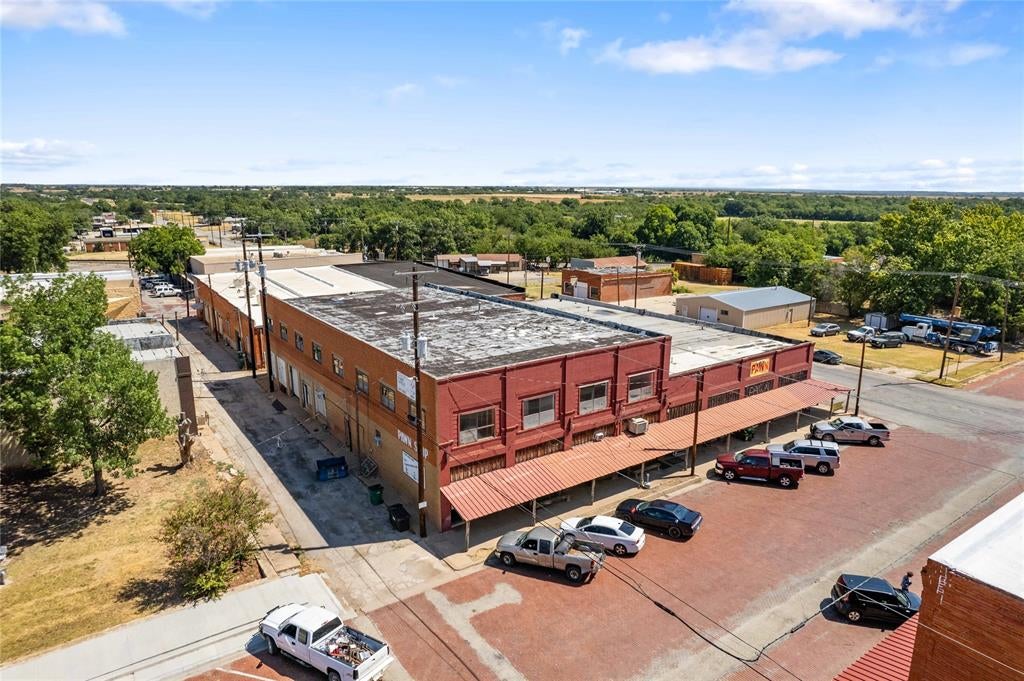 115 E Pecan Street — photo