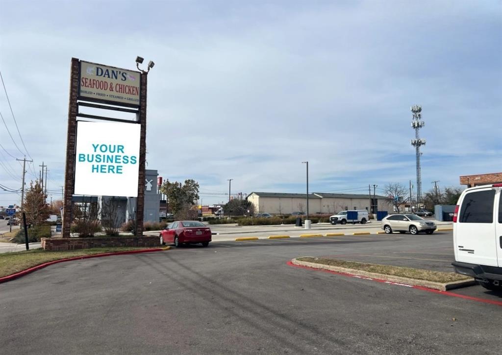 3215 W Pleasant Run Road 200 — photo