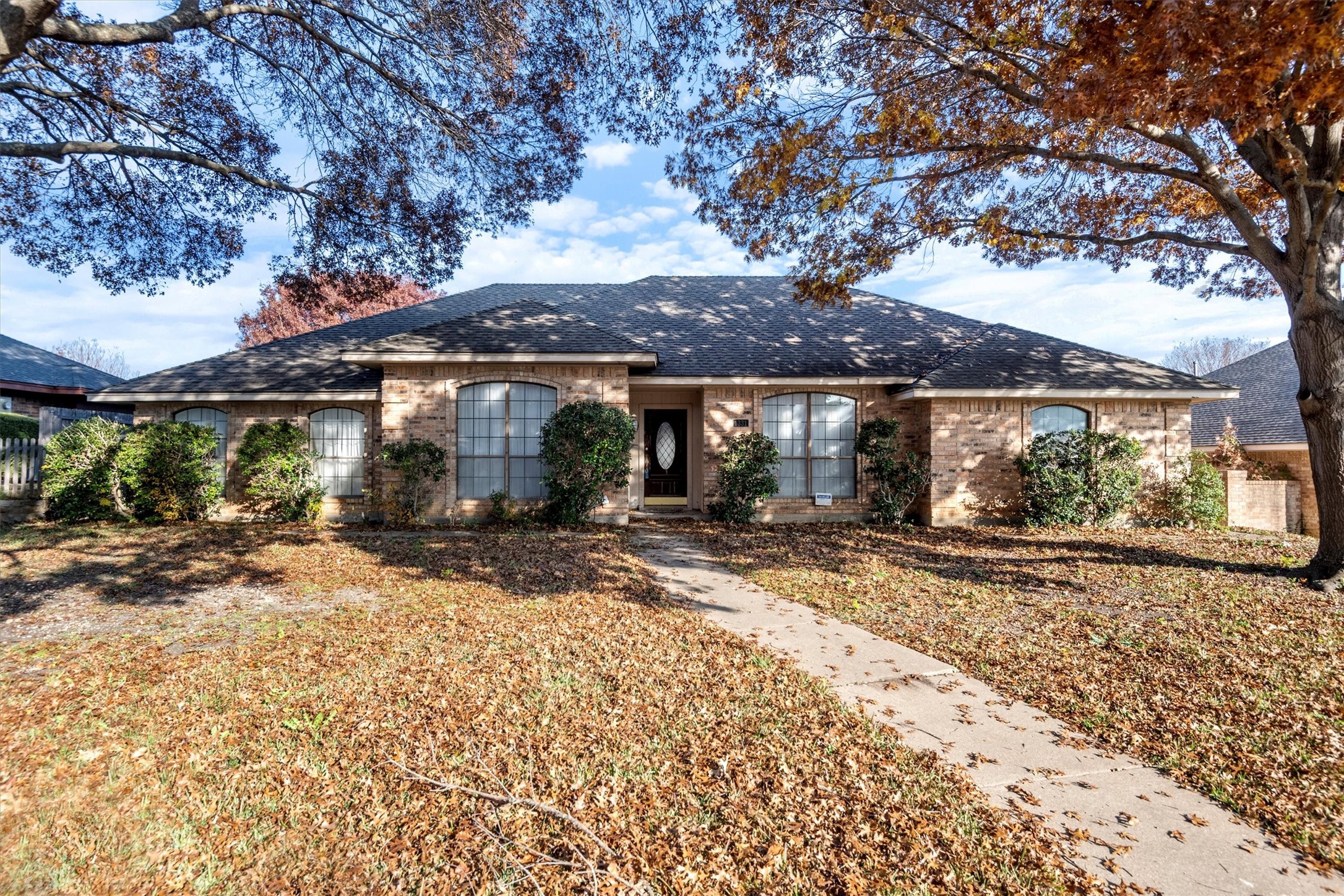 1331 Briarmeade Drive — photo
