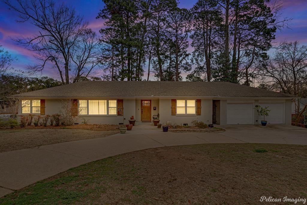 4719 Gilbert Drive — photo