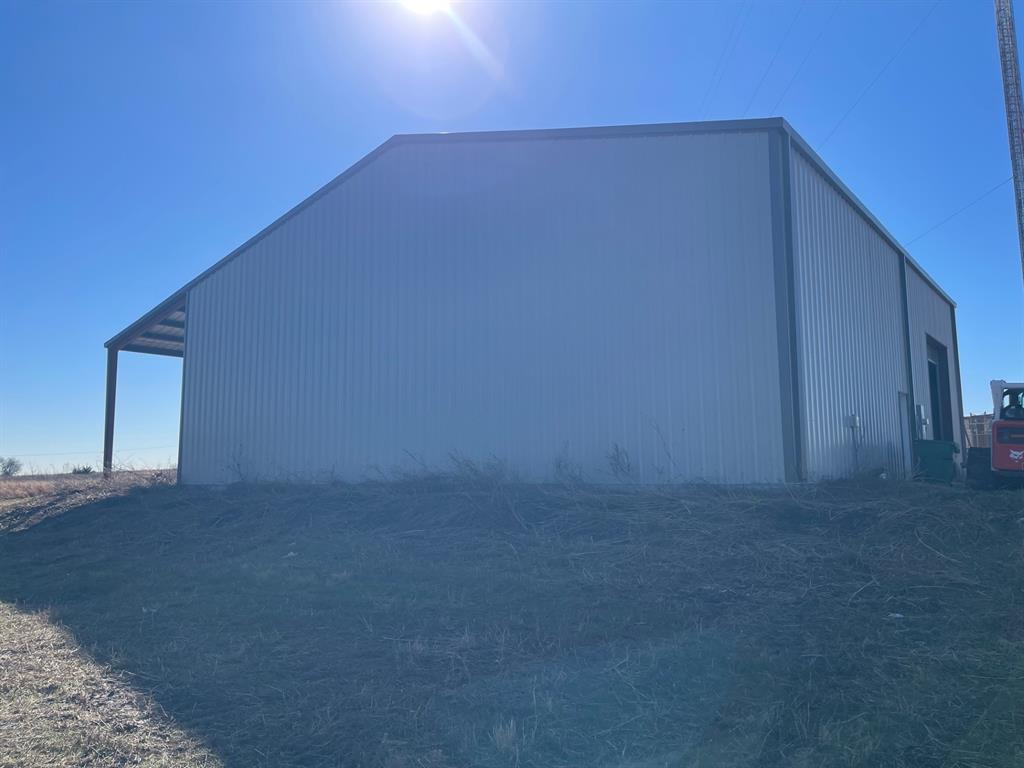 1500 S Smith Road — photo