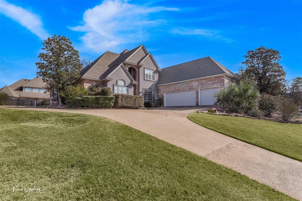 1069 Waters Edge Circle — photo