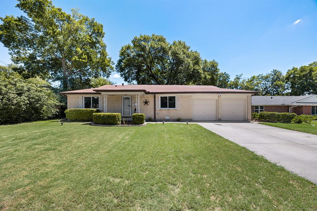 404 E Alexander Lane, Euless, TX 76040 — photo 2