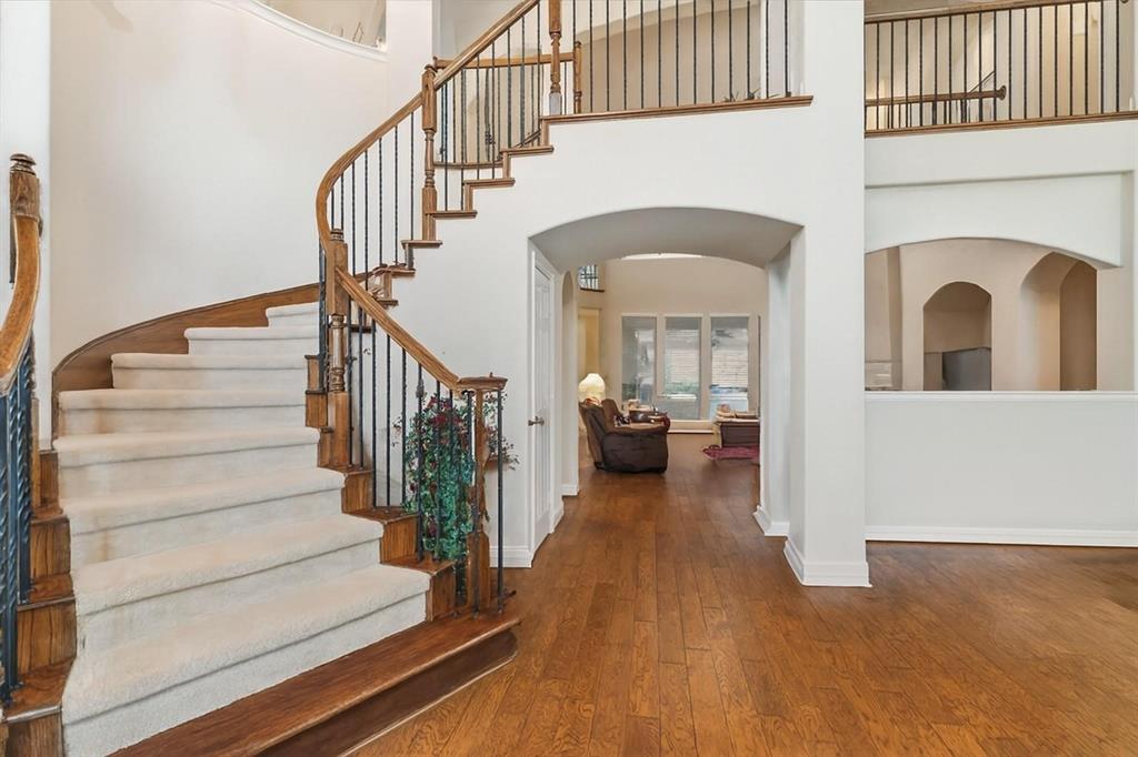 4105 Claridge Terrace — photo