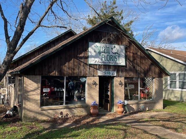 518 S Mckinney Street — photo