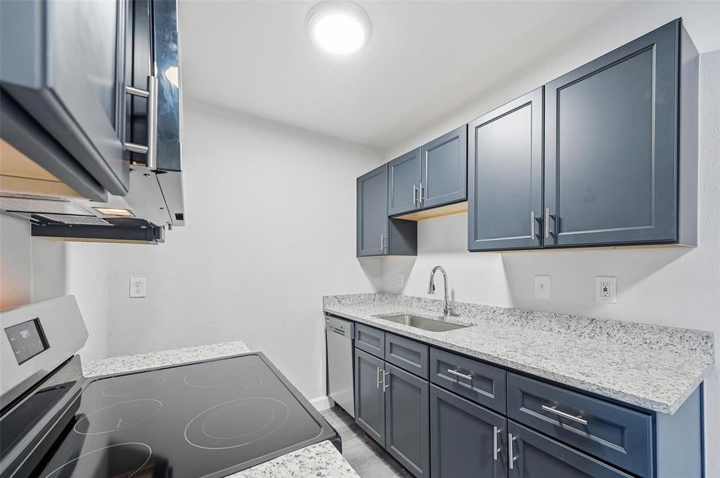 4859 Cedar Springs Road 136 — photo