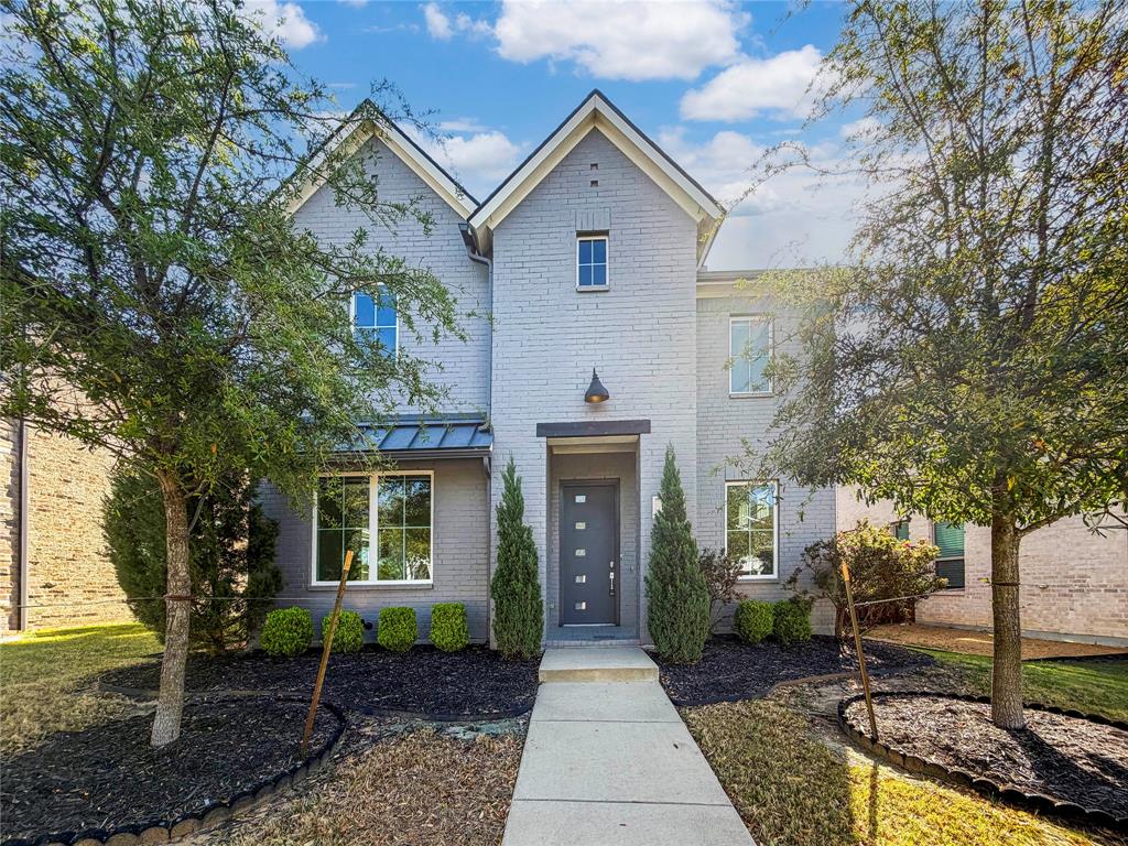 1034 Kennedy Drive — photo