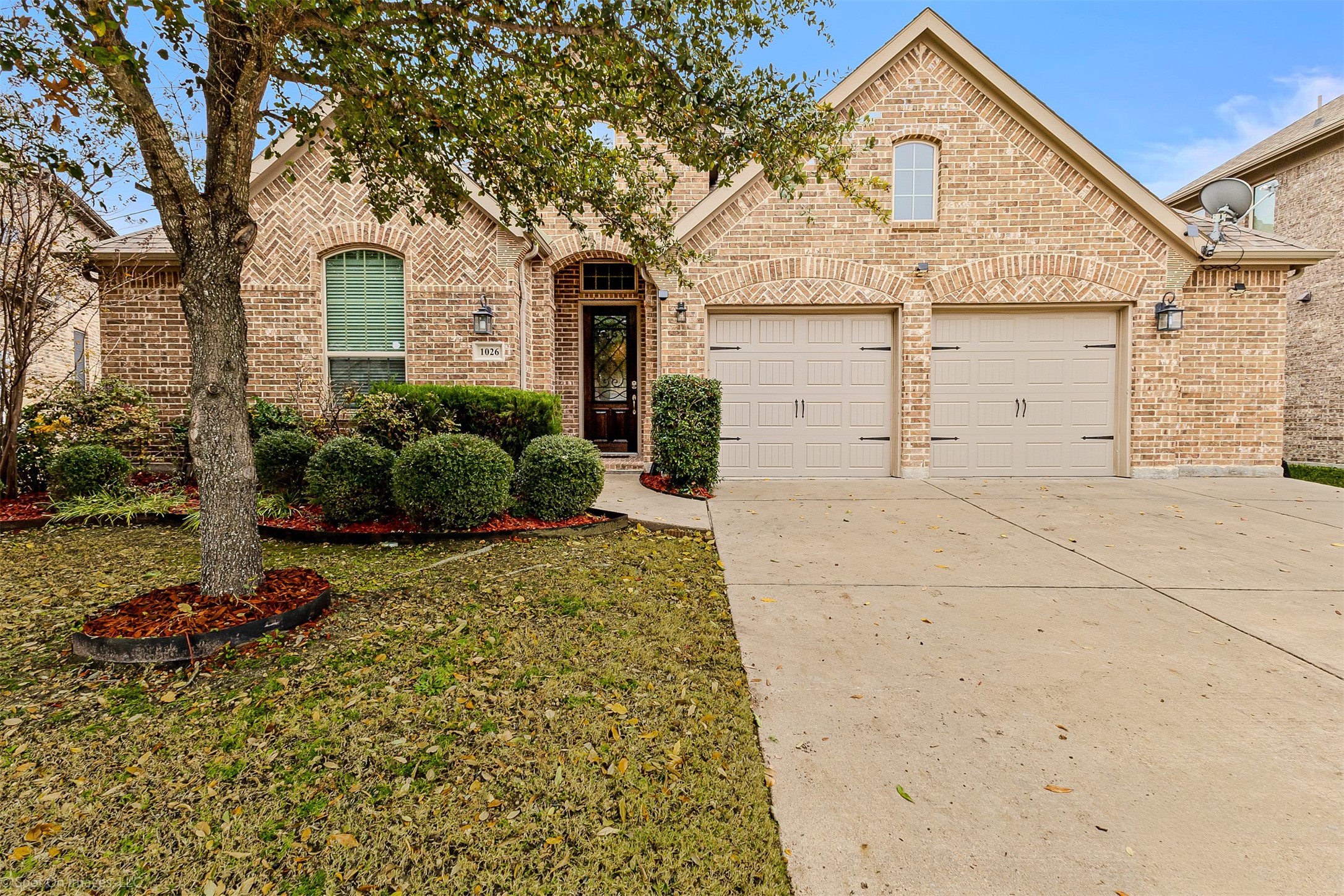 1026 Longhill Way — photo