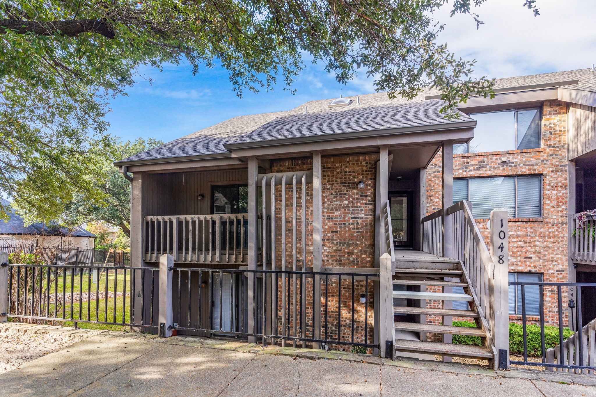 1048 Signal Ridge Place, Rockwall, TX 75032