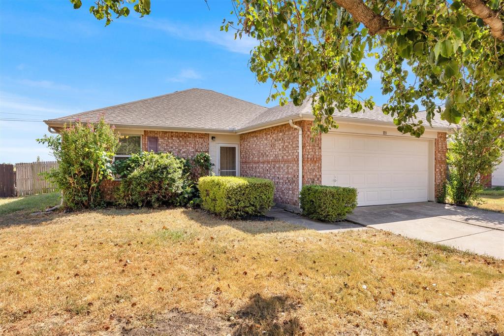 103 Charleston Drive — photo