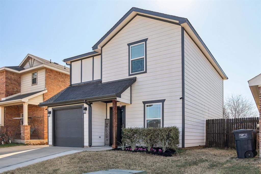 6165 River Pointe Drive — photo