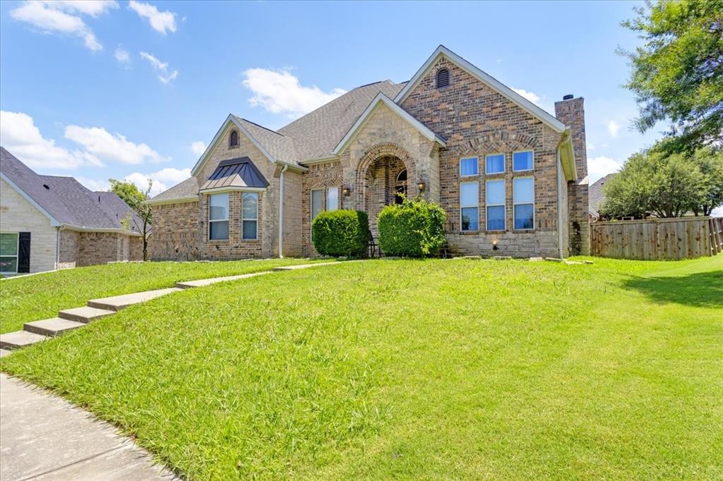3707 Sumner Court — photo