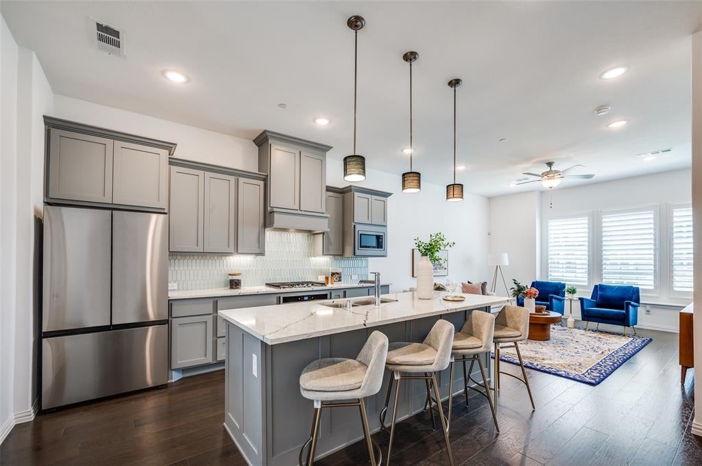 3718 Pelican Rest Way — photo