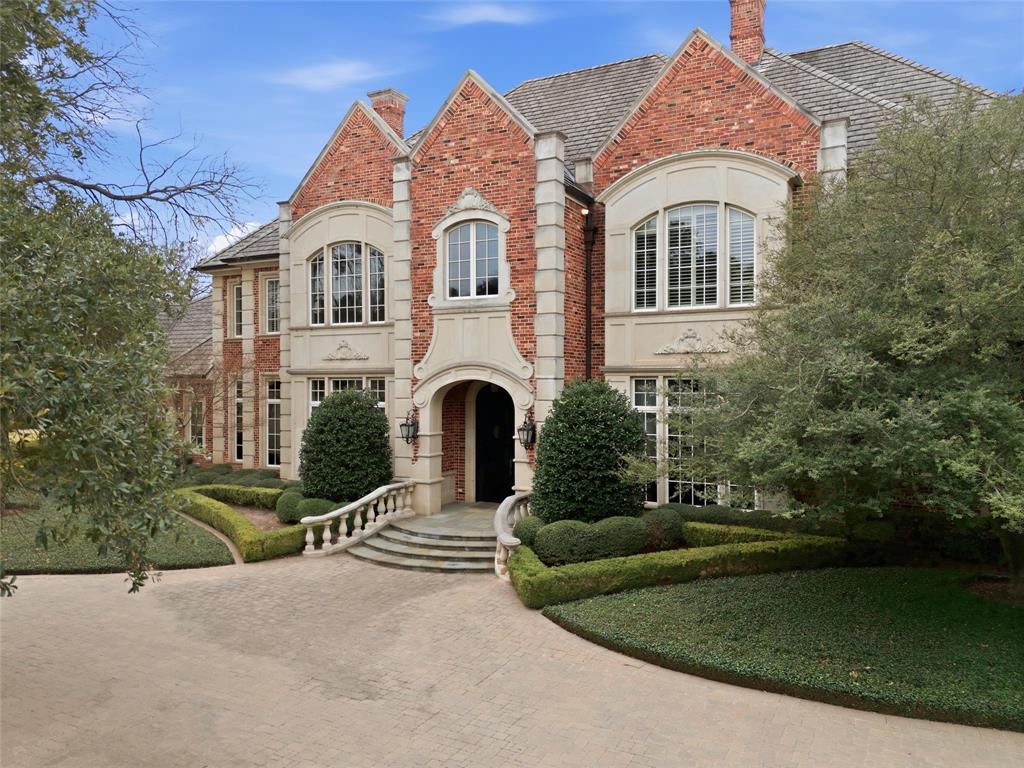 5305 Hillcrest Drive — photo