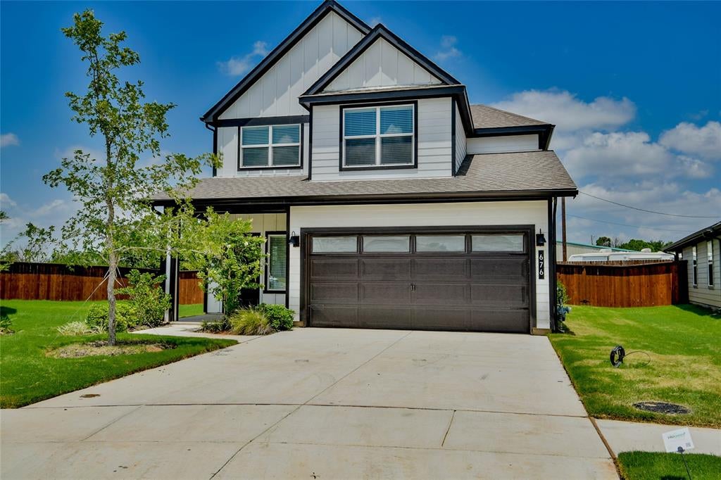 676 Capstone Circle — photo