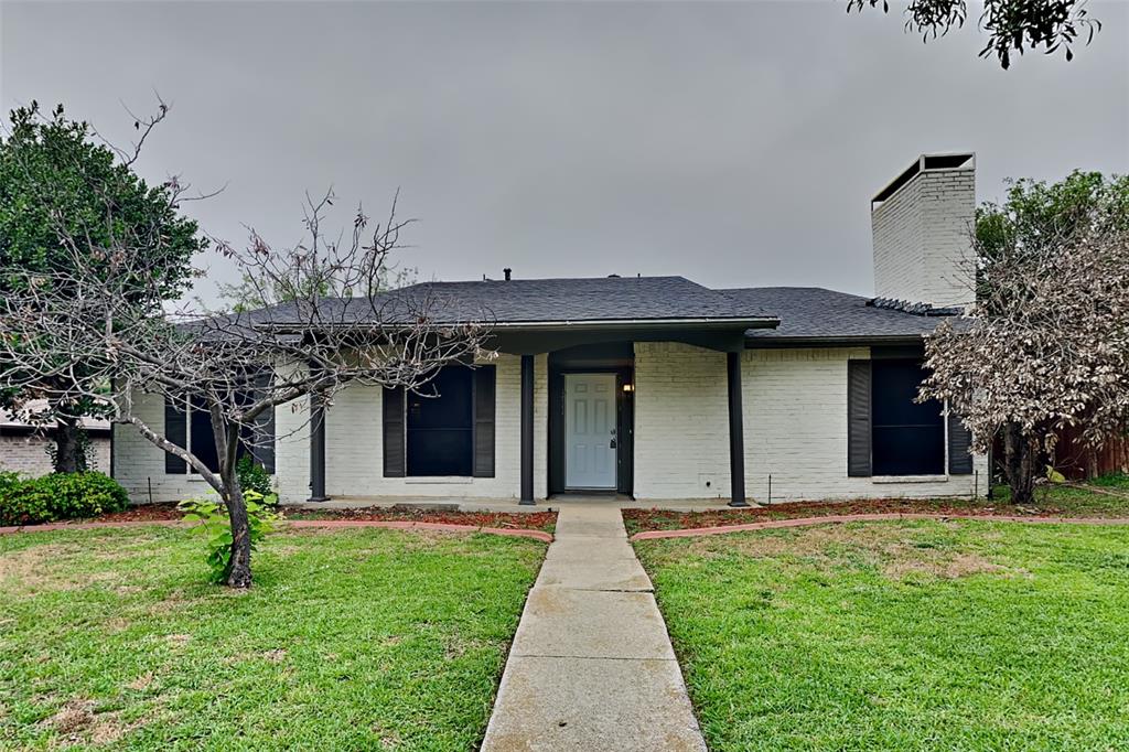 1711 Chesterfield Drive — photo