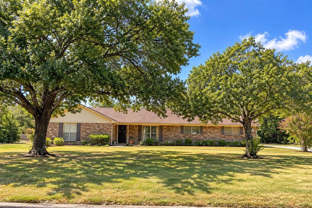 5703 Pecan Grove Drive — photo