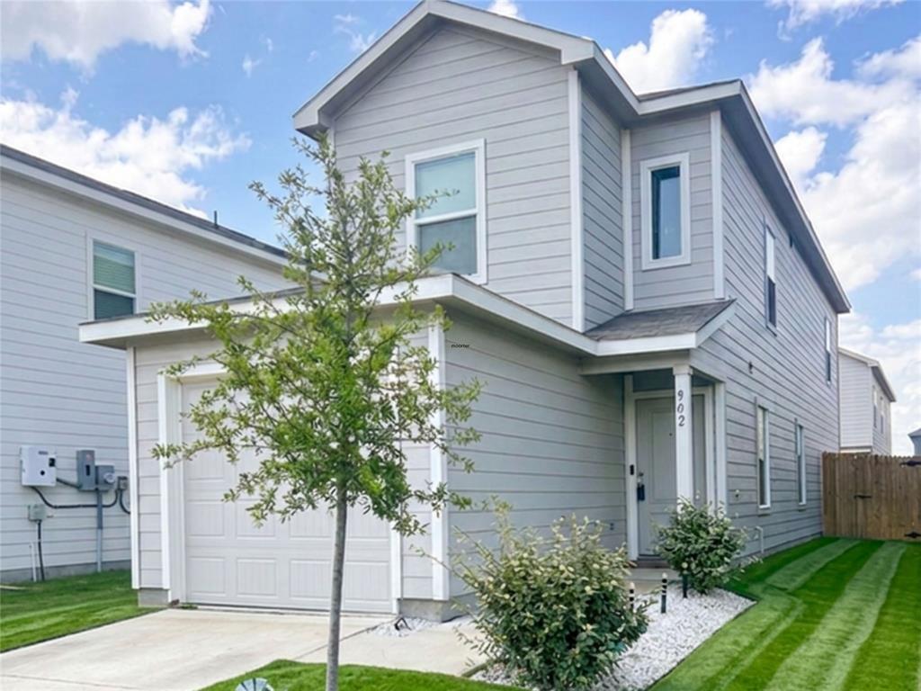 902 Blue Heron Drive — photo