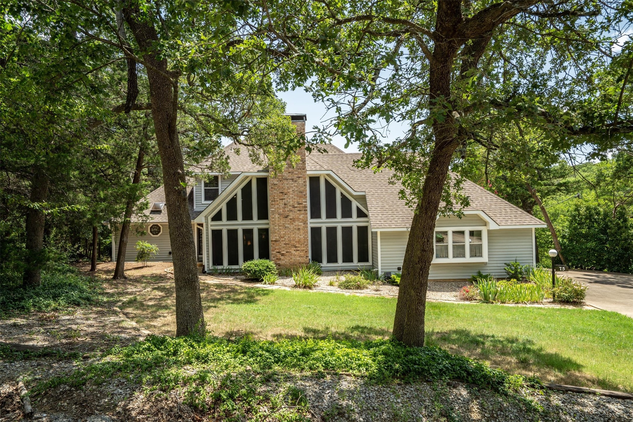 75 Lakepoint Loop, Pottsboro, TX 75076 — photo 2