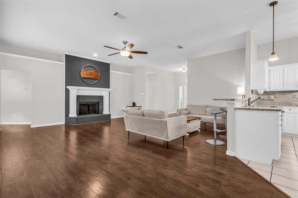 308 Glen Ridge Drive — photo