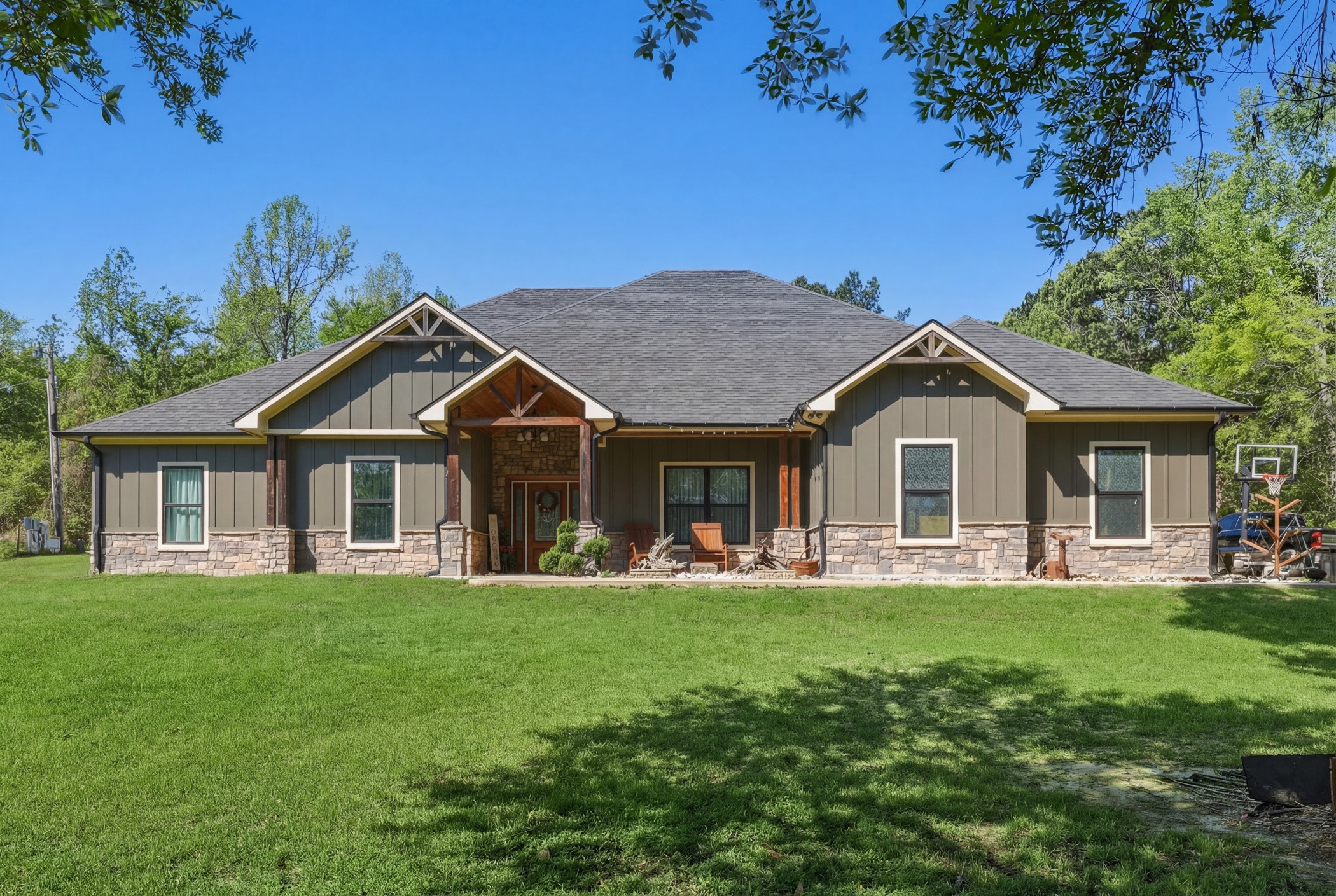 847 Calloway Road, Marshall, TX 75670