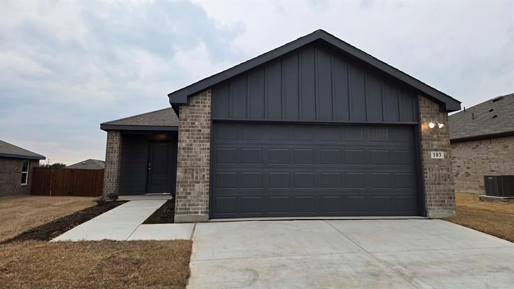 103 Choctaw Drive — photo
