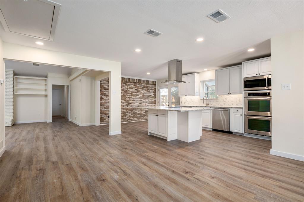 10521 Sandpiper Lane — photo