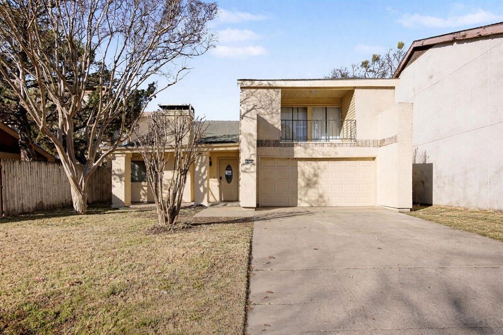 1606 Hawthorne Drive — photo