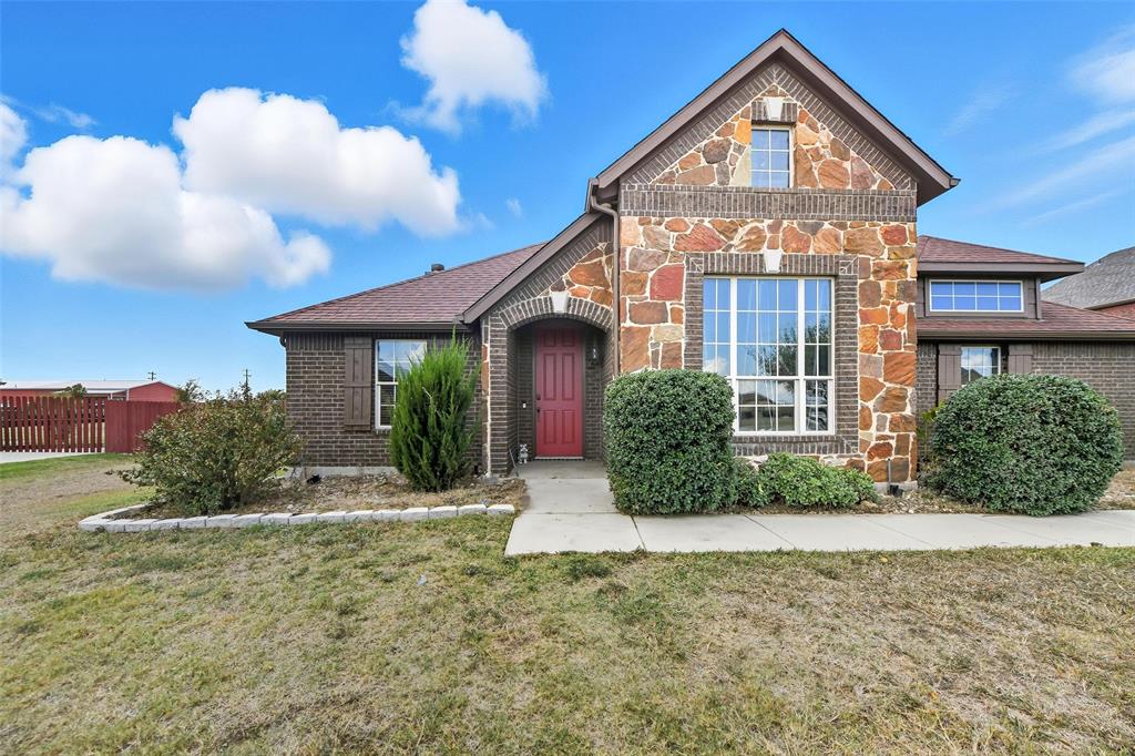 325 Montana Court — photo