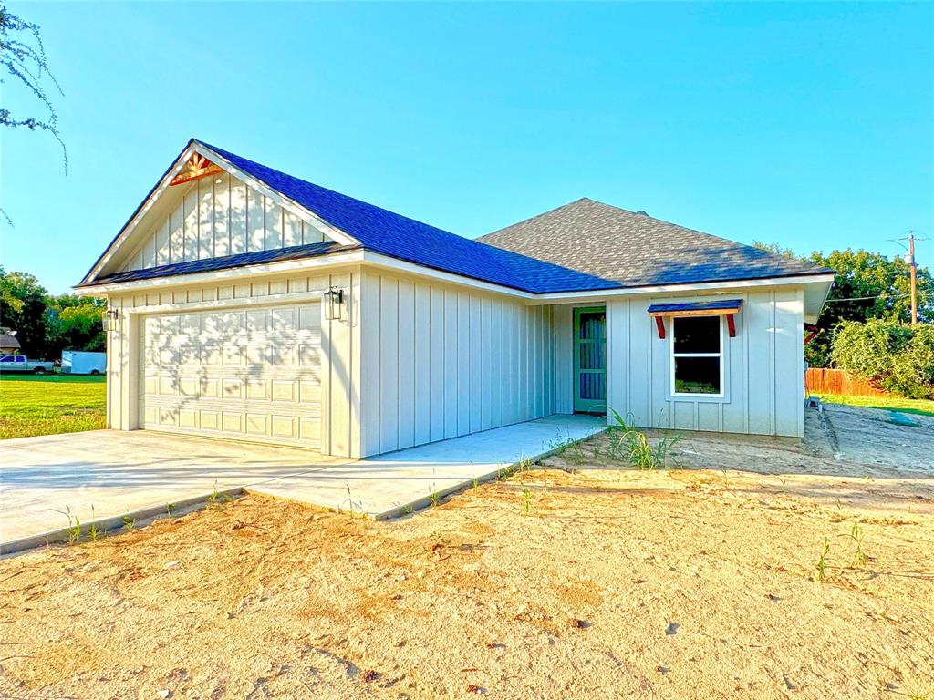 224 Hazelwood Drive — photo