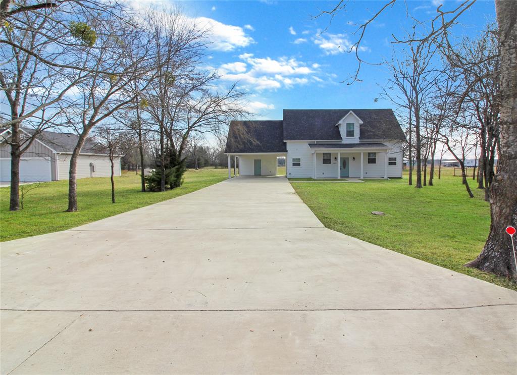 7817 County Road 4076 — photo