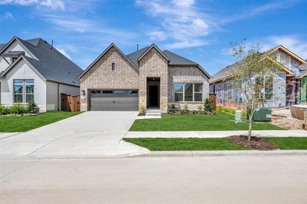 7812 Pondview Lane — photo
