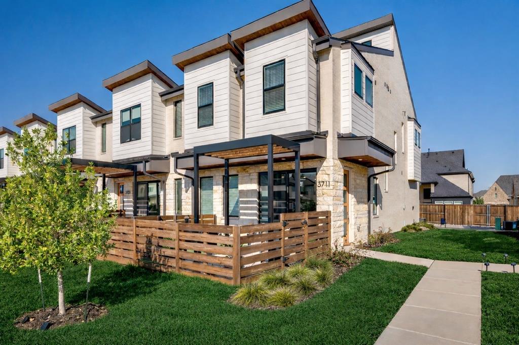 3711 Rosemont Drive — photo