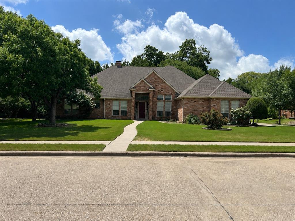 1810 Plum Creek Drive — photo